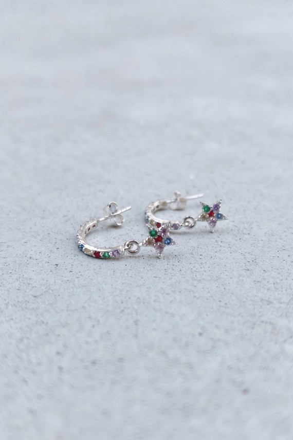 Pendientes de plata de con criolla, estrella colgante y circonitas multicolor, joya elegante de estilo boho de Samarkanda.