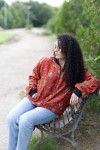 Chaqueta Bomber de Seda Roja Estampado Paisley Floral