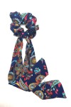 Coletero de seda estampada tonos azules con lazo largo de estilo boho.