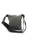 Riñonera de algodón gris con estampado cebra negro y doble bolsillo frontal