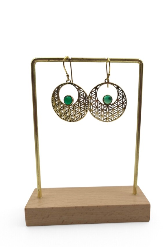 Pendientes colgantes dorados con piedra natural de cuarzo verde y diseño geométrico Flor de la Vida.