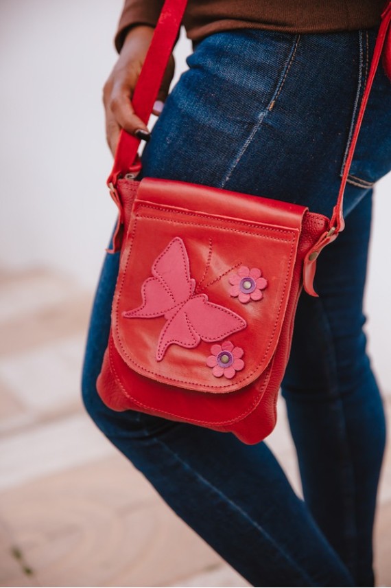 Bolso cuero rojo Chó Hana