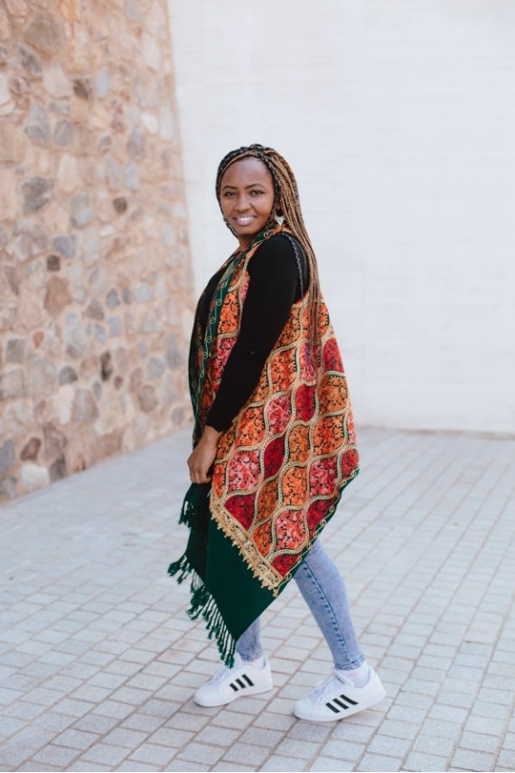 Chaleco Pashmina Arte Nómada Bordado con Flecos