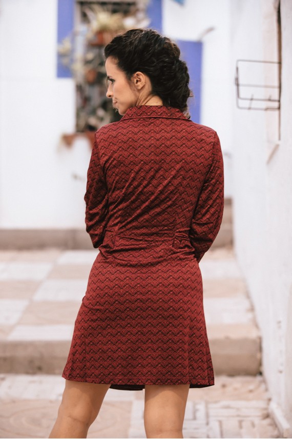 Vestido Geo Cuello uve